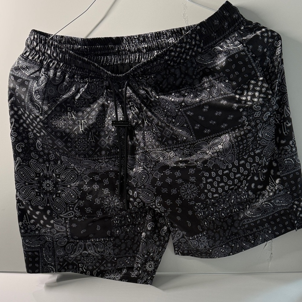 RtA Black and White Silk paisley shorts- S